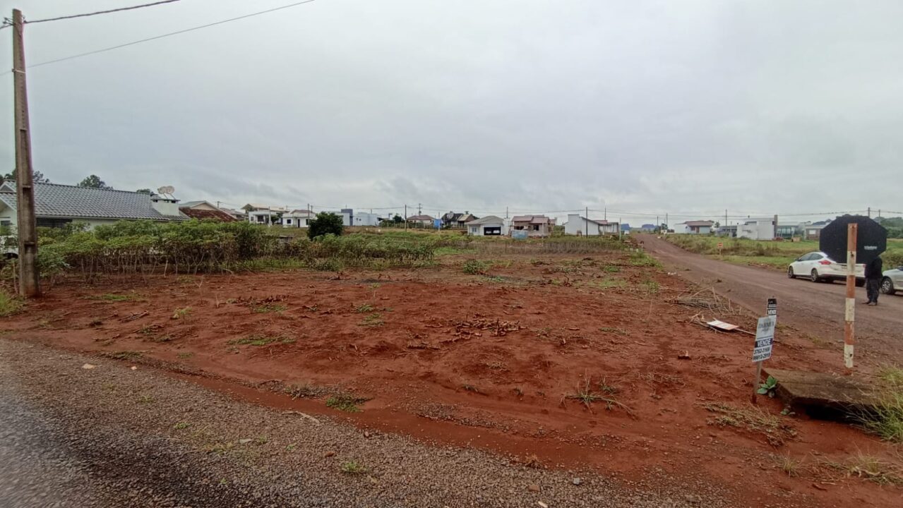 Terreno Esquina no Alesgut