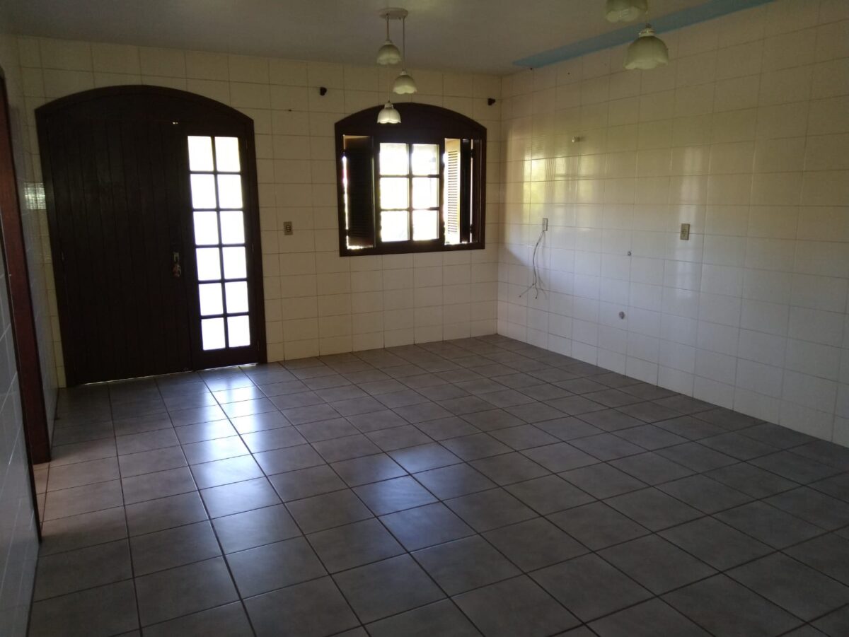 Ótima casa em Canabarro