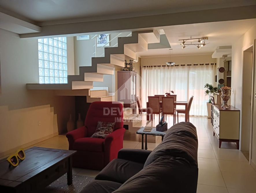 Casa alto padrão